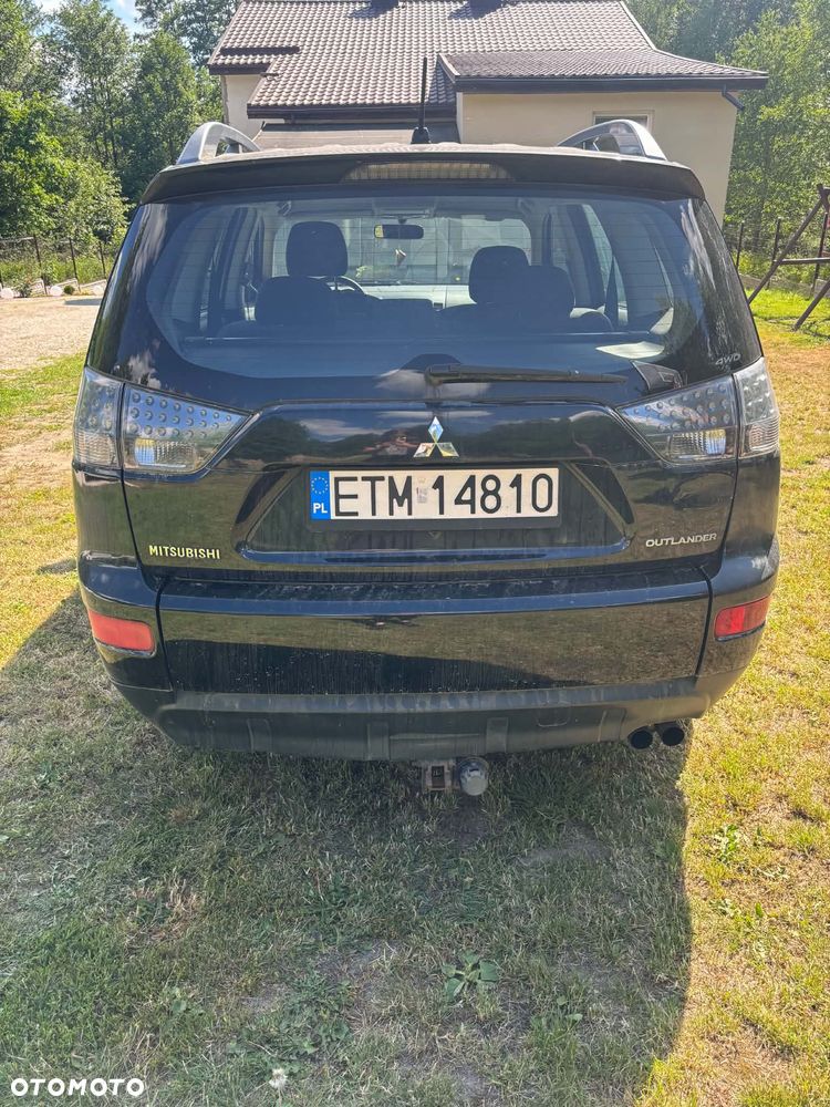 Mitsubishi Outlander 2.0 DID Intense - 4