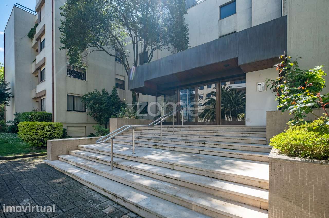 Apartamento T2 com varanda e vista desafogada sobre o rio e o mar - Grande imagem: 4/41