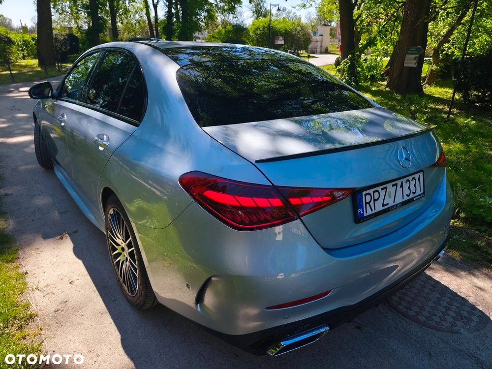 Mercedes-Benz Klasa C 220 d mHEV AMG - 36