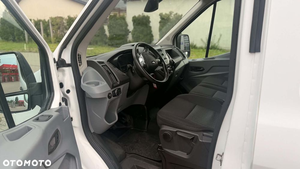 Ford Transit - 14