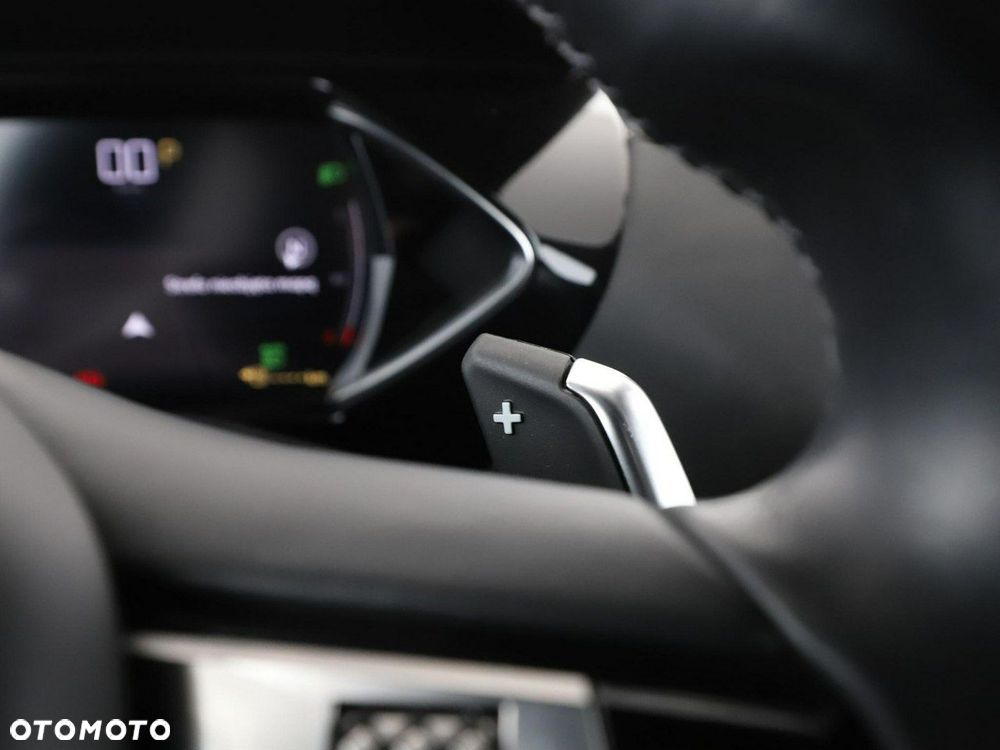 DS Automobiles DS 3 Crossback 1.2 PureTech Grand Chic - 33