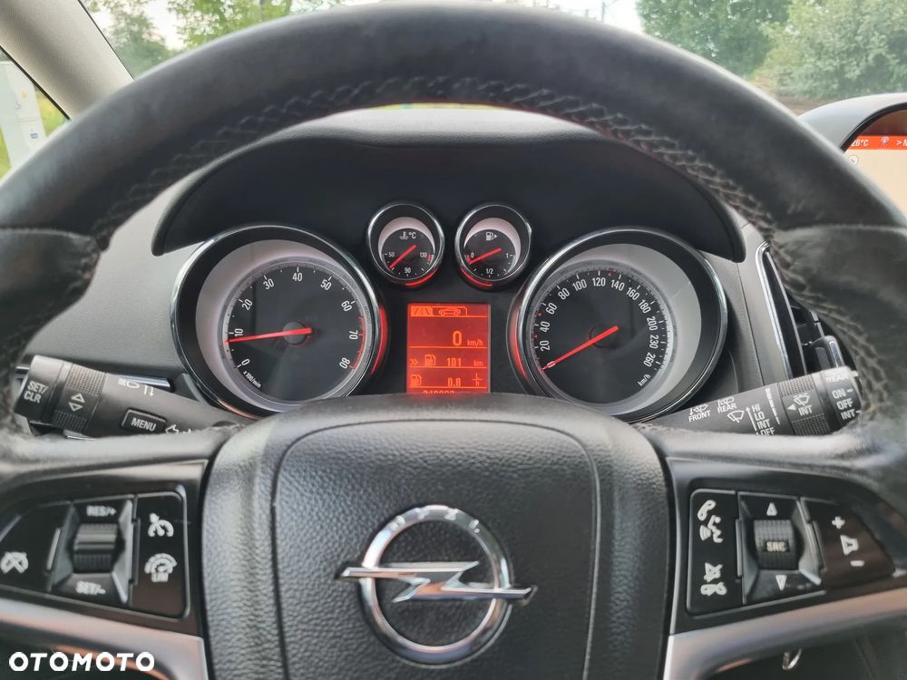 Opel Zafira Tourer 1.4 Turbo Innovation - 14