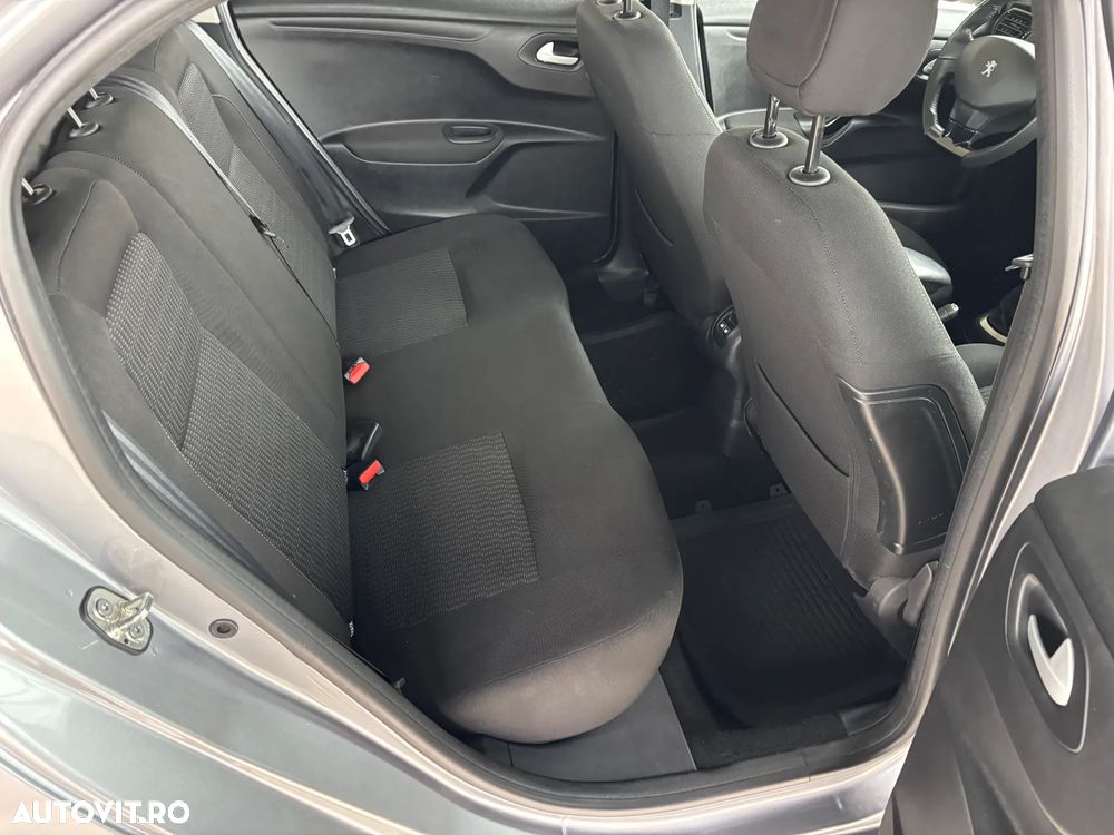 Peugeot 301 1.5 BlueHDI FAP Allure - 28