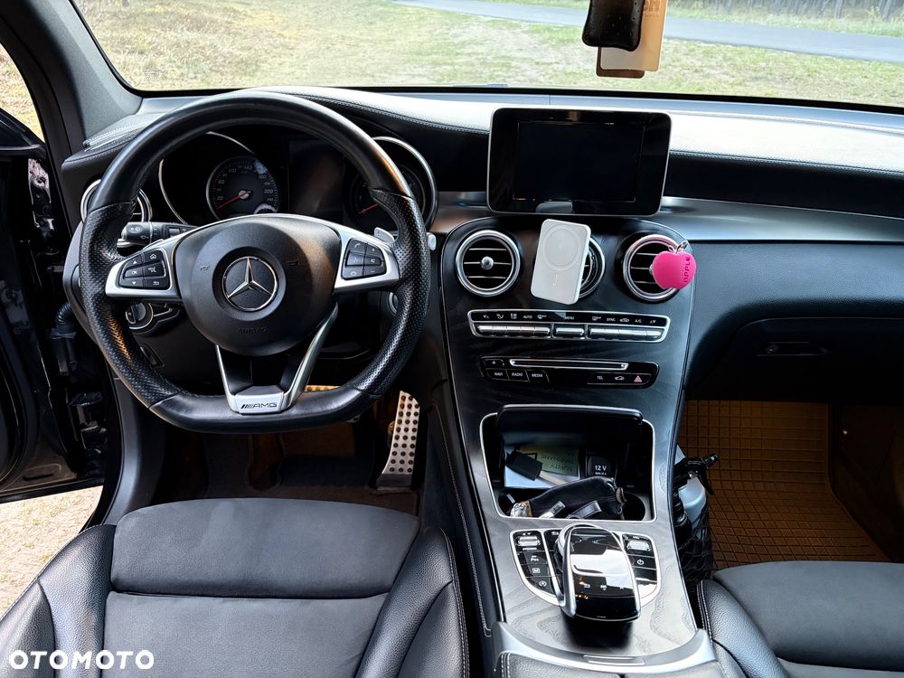 Mercedes-Benz GLC 250 4-Matic - 29