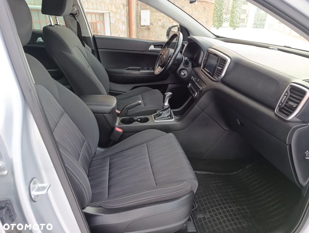 Kia Sportage 1.6 GDI M 2WD - 22