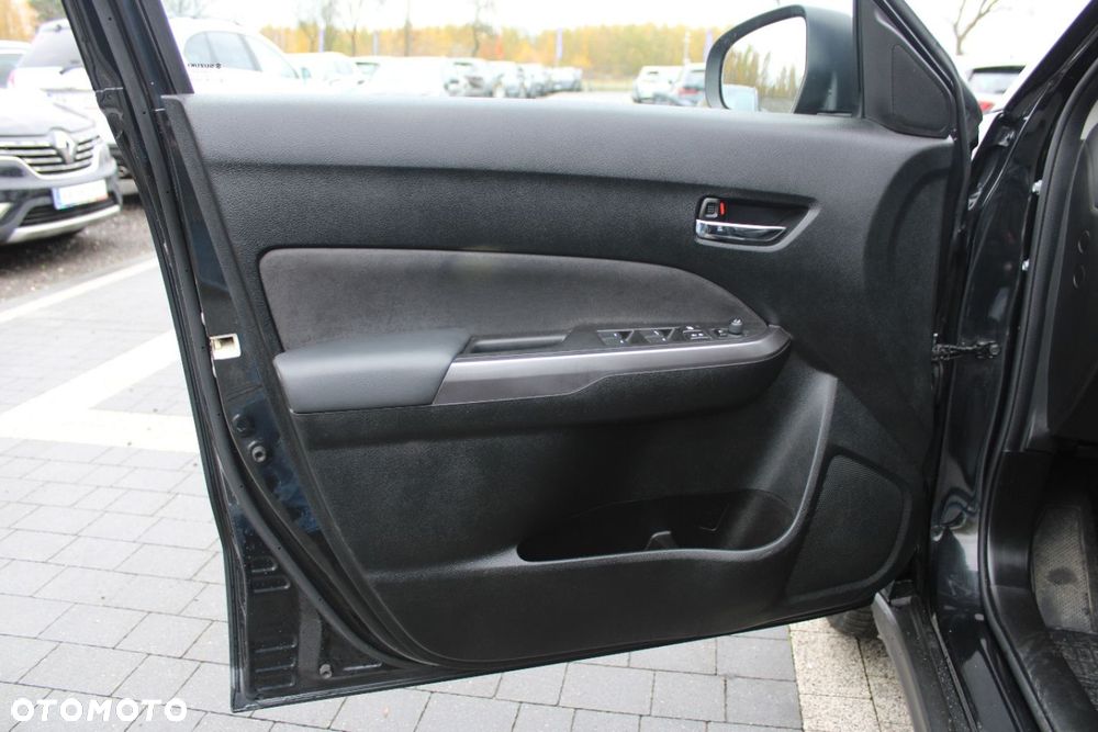 Suzuki Vitara - 24