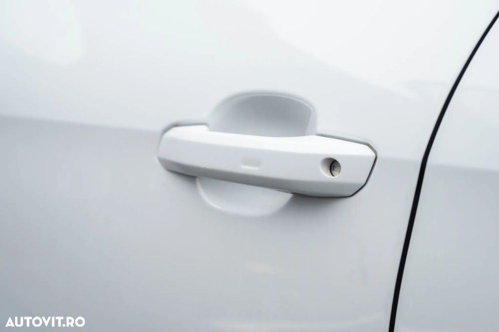 Audi A4 30 TDI S tronic S line - 27