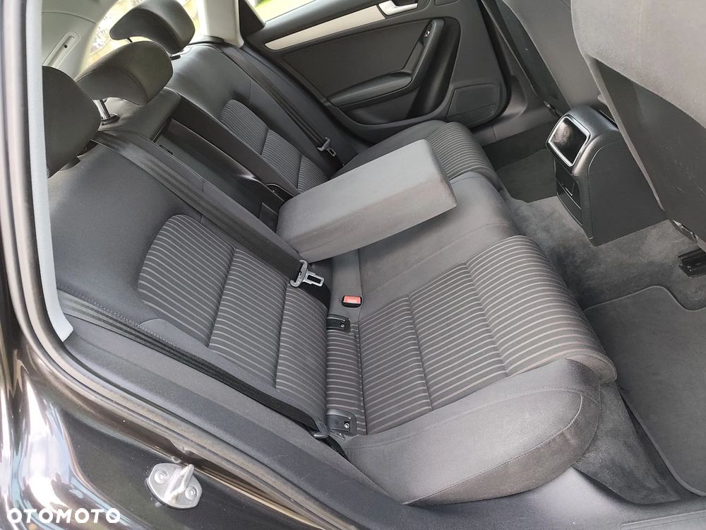 Audi A4 - 16
