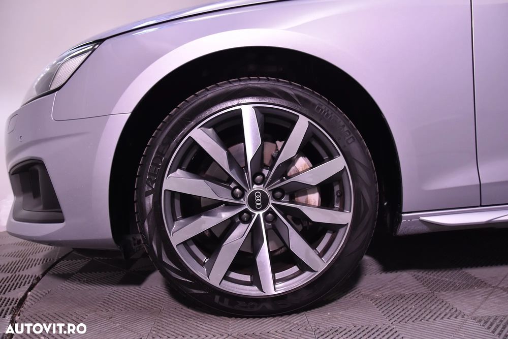 Audi A4 40 TFSI quattro S tronic MHEV Basic - 13