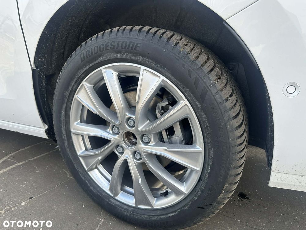 Volkswagen Multivan 2.0 TSI L2 Life DSG - 9
