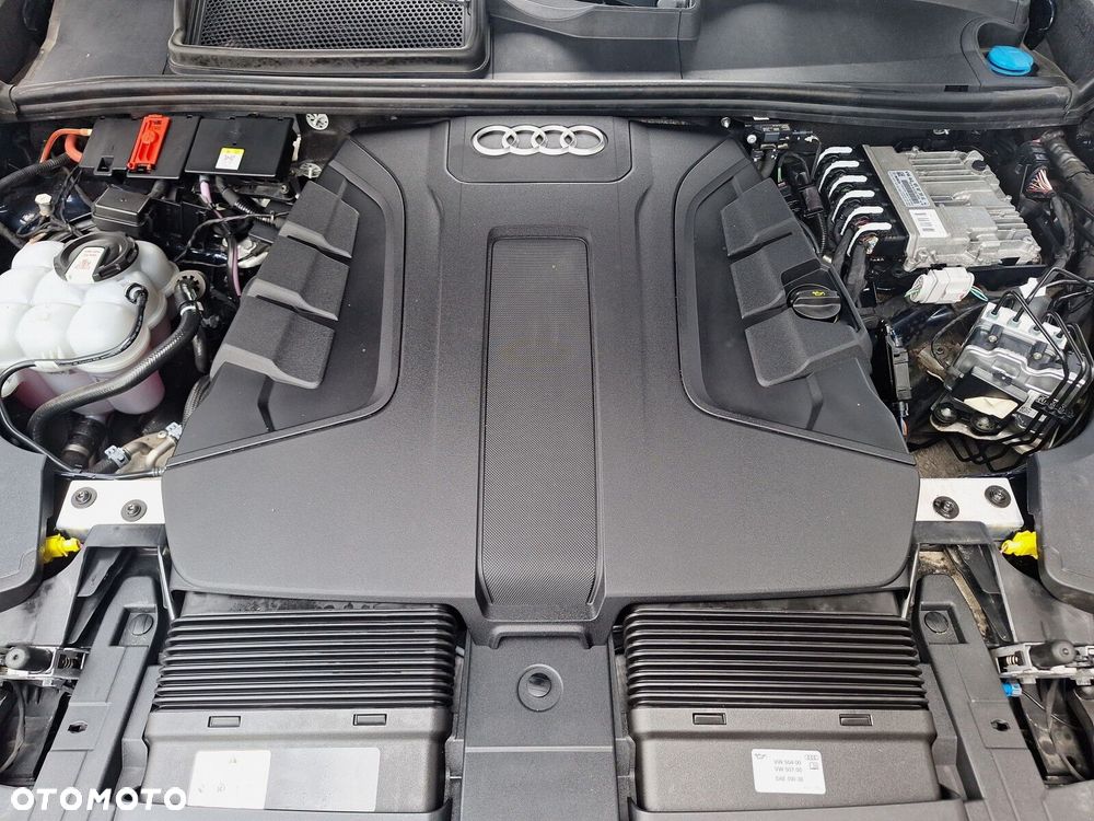 Audi Q8 50 TDI mHEV Quattro Tiptronic - 36
