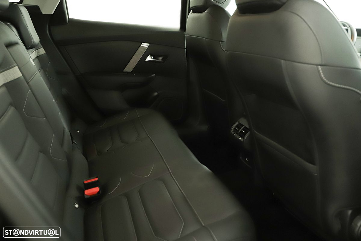Citroën C4 1.2 PureTech Max EAT8 - 21