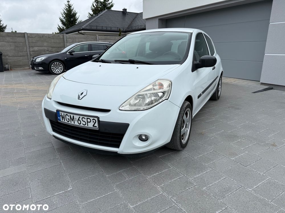 Renault Clio 1.2 16V Authentique - 2