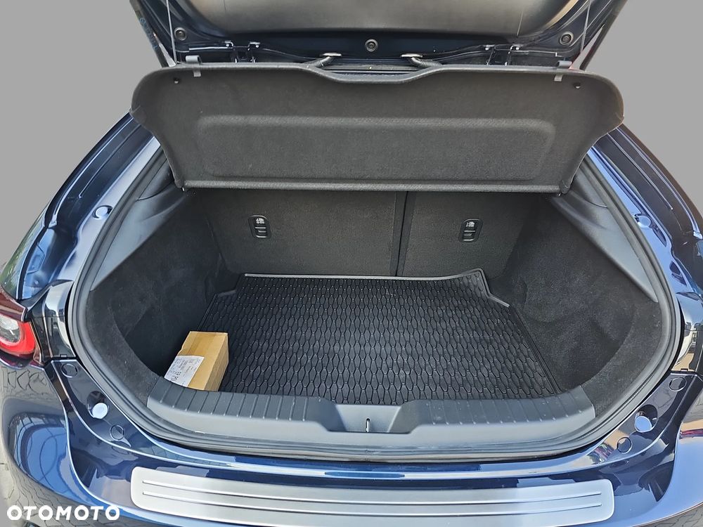 Mazda 3 2.0 mHEV Exclusive-Line - 15