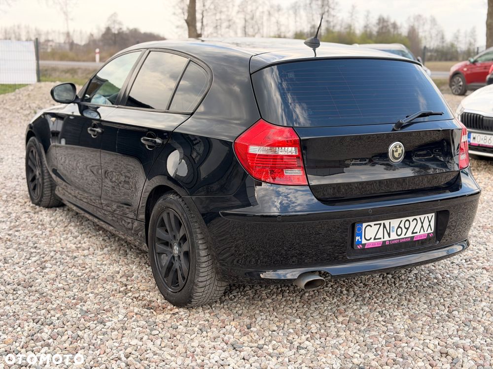 BMW Seria 1 120d - 15