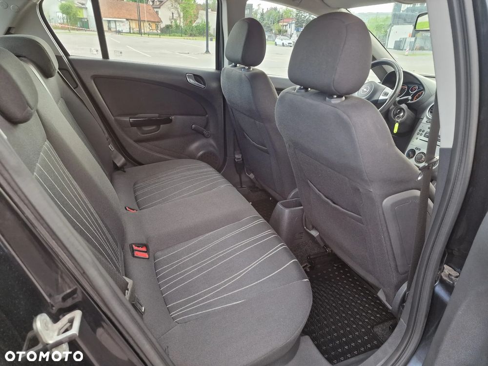 Opel Corsa 1.2 16V Edition - 24
