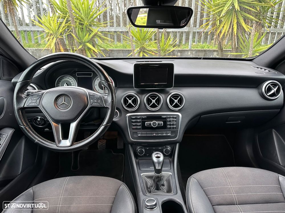 Mercedes-Benz A 180 CDI (BlueEFFICIENCY) Urban - 9