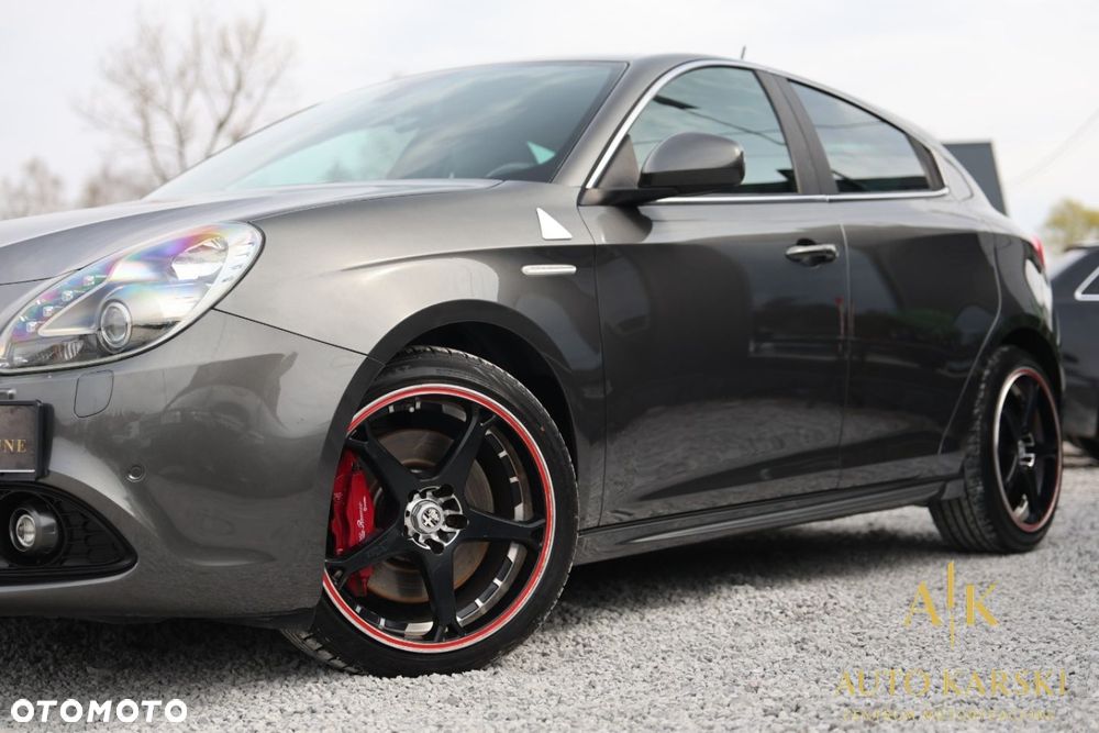 Alfa Romeo Giulietta - 12