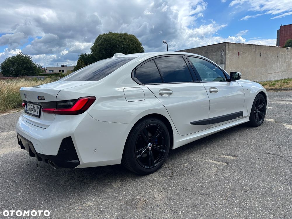 BMW Seria 3 320i xDrive M Sport - 6