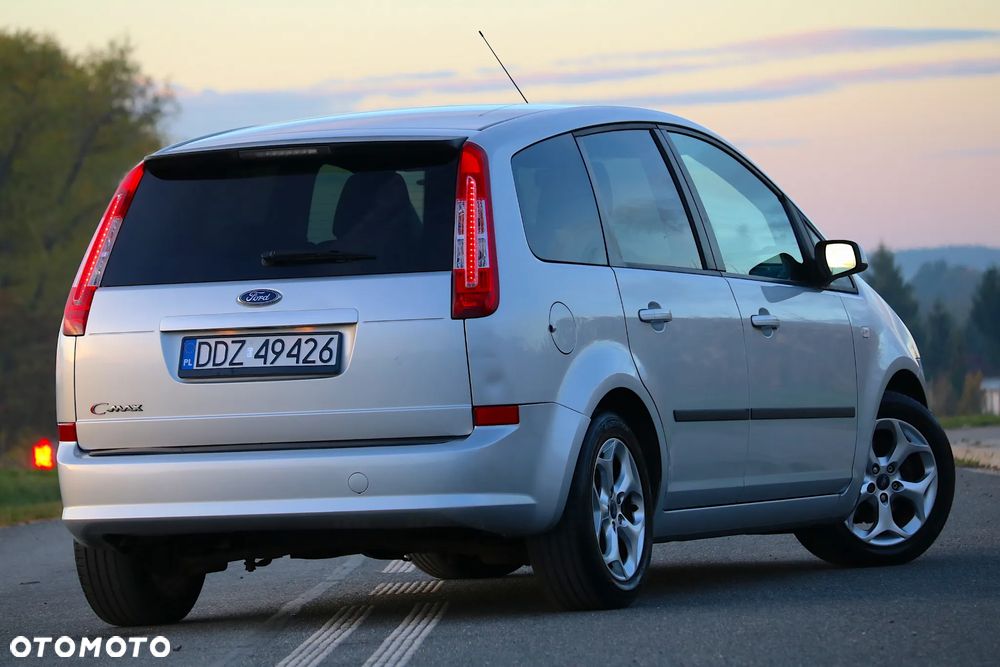 Ford C-MAX 1.8 Titanium - 26