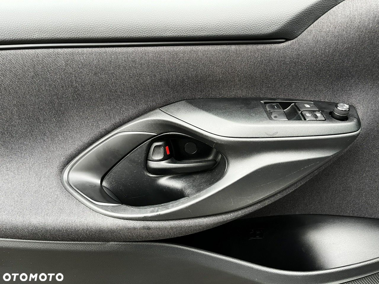 Toyota Yaris - 27