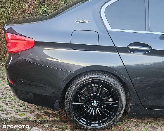 BMW 530E 2018 photo 4