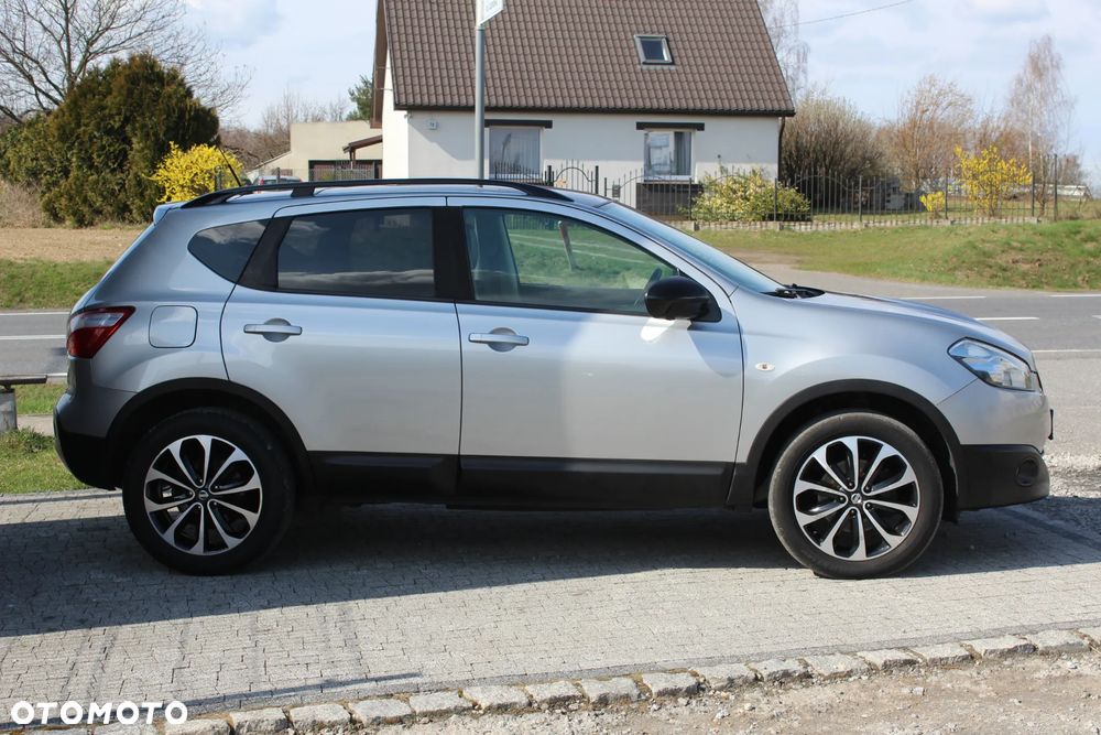 Nissan Qashqai 1.6 visia - 4
