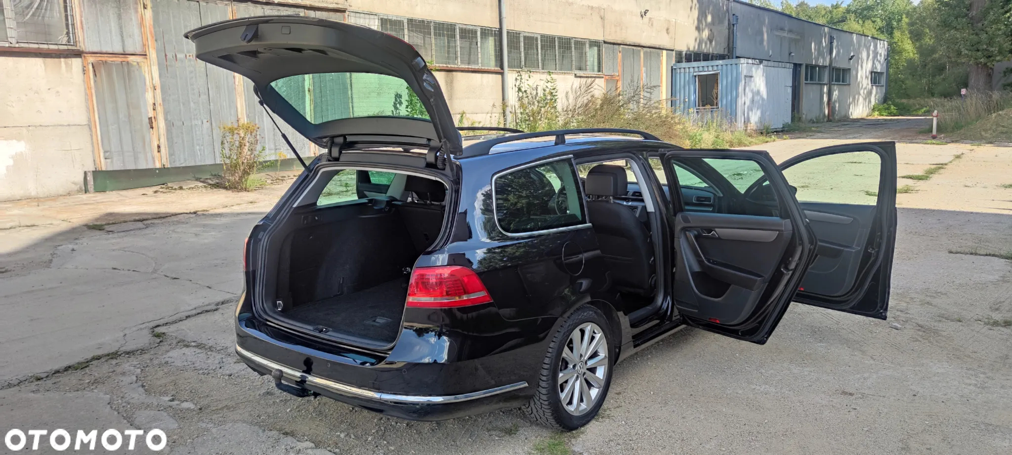 Volkswagen Passat 2.0 TDI Comfortline - 26