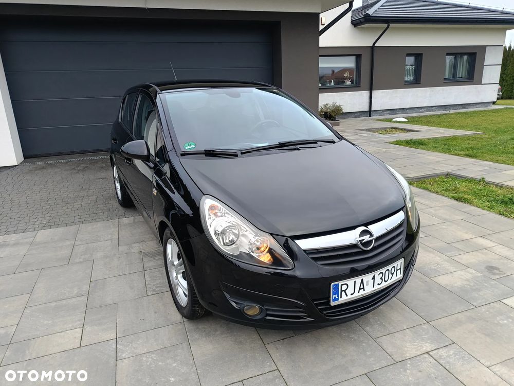 Opel Corsa 1.4 16V Color Edition - 4