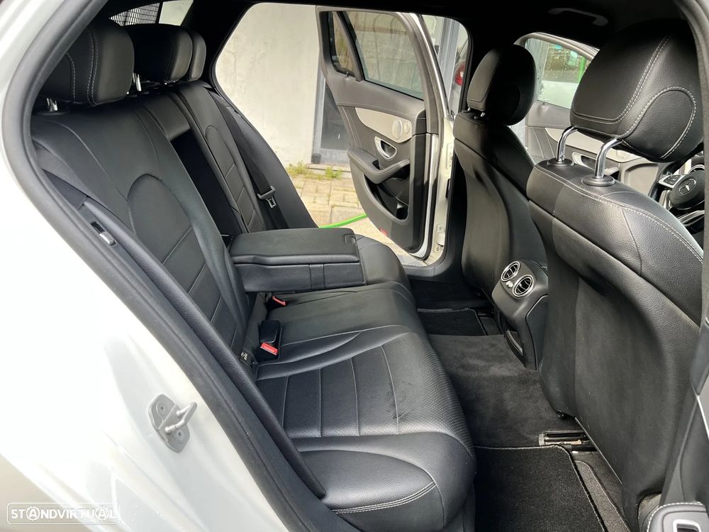 Mercedes-Benz C 180 d Avantgarde+ - 12