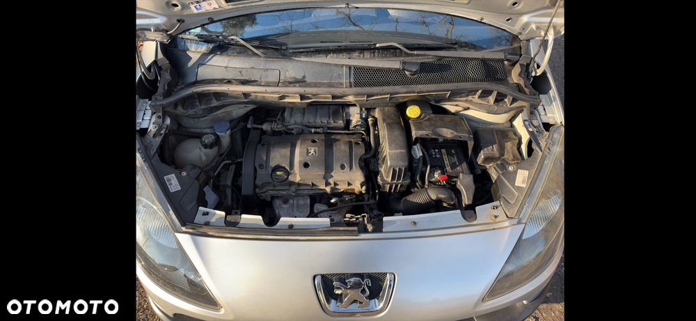 Peugeot 1007 1.6 Trendy 2-Tronic - 14