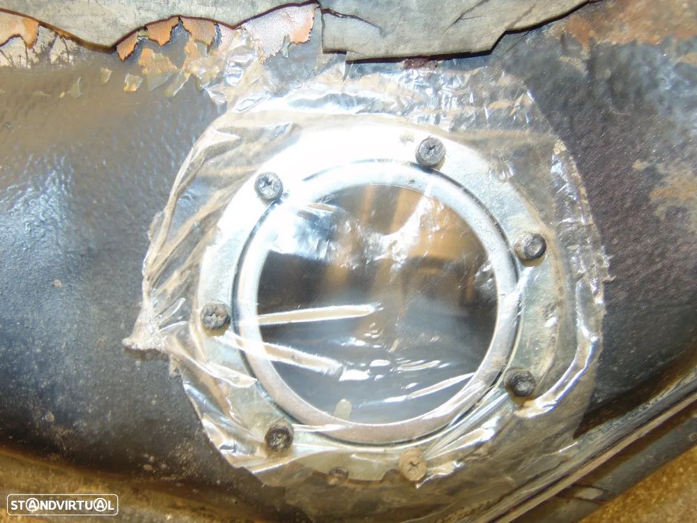 Toyota Supra 3000 turbo depósito gasolina - 3