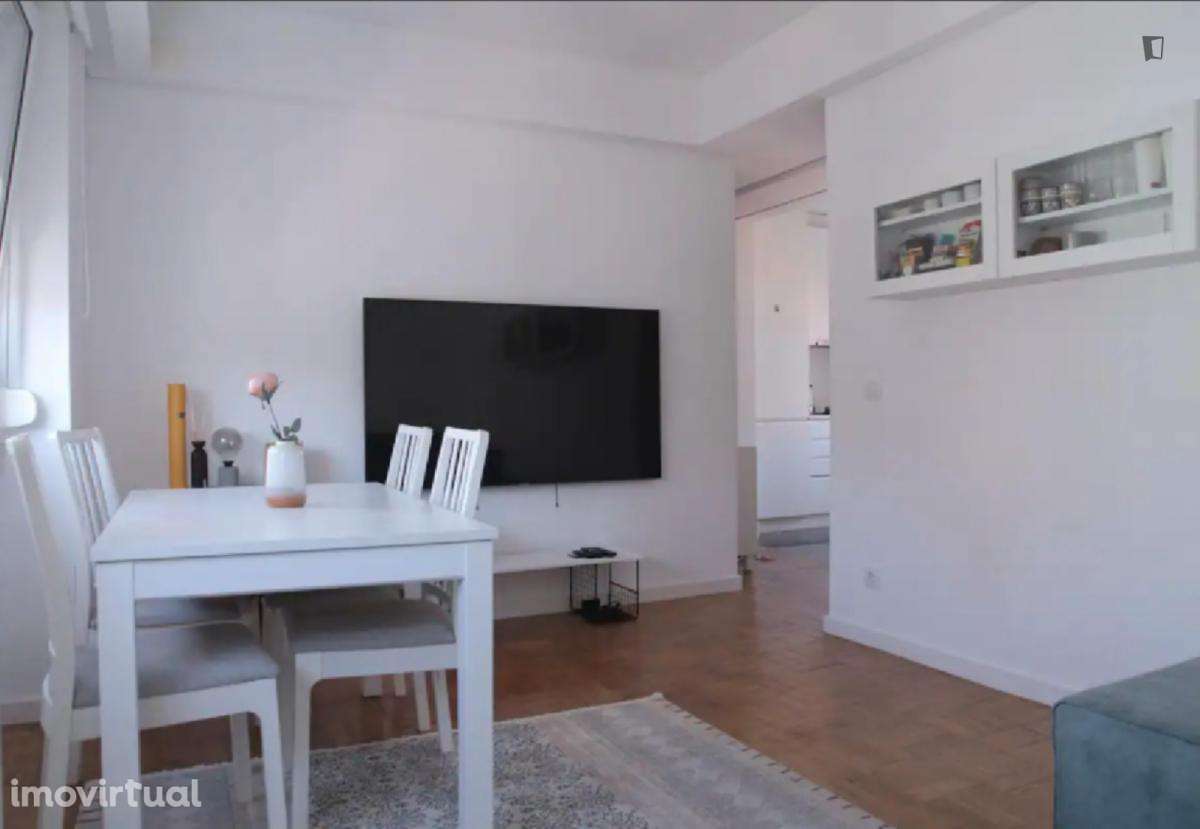 Apartamento com 1 quartos - localizado em Penha de França Lisbon - Grande imagem: 2/7