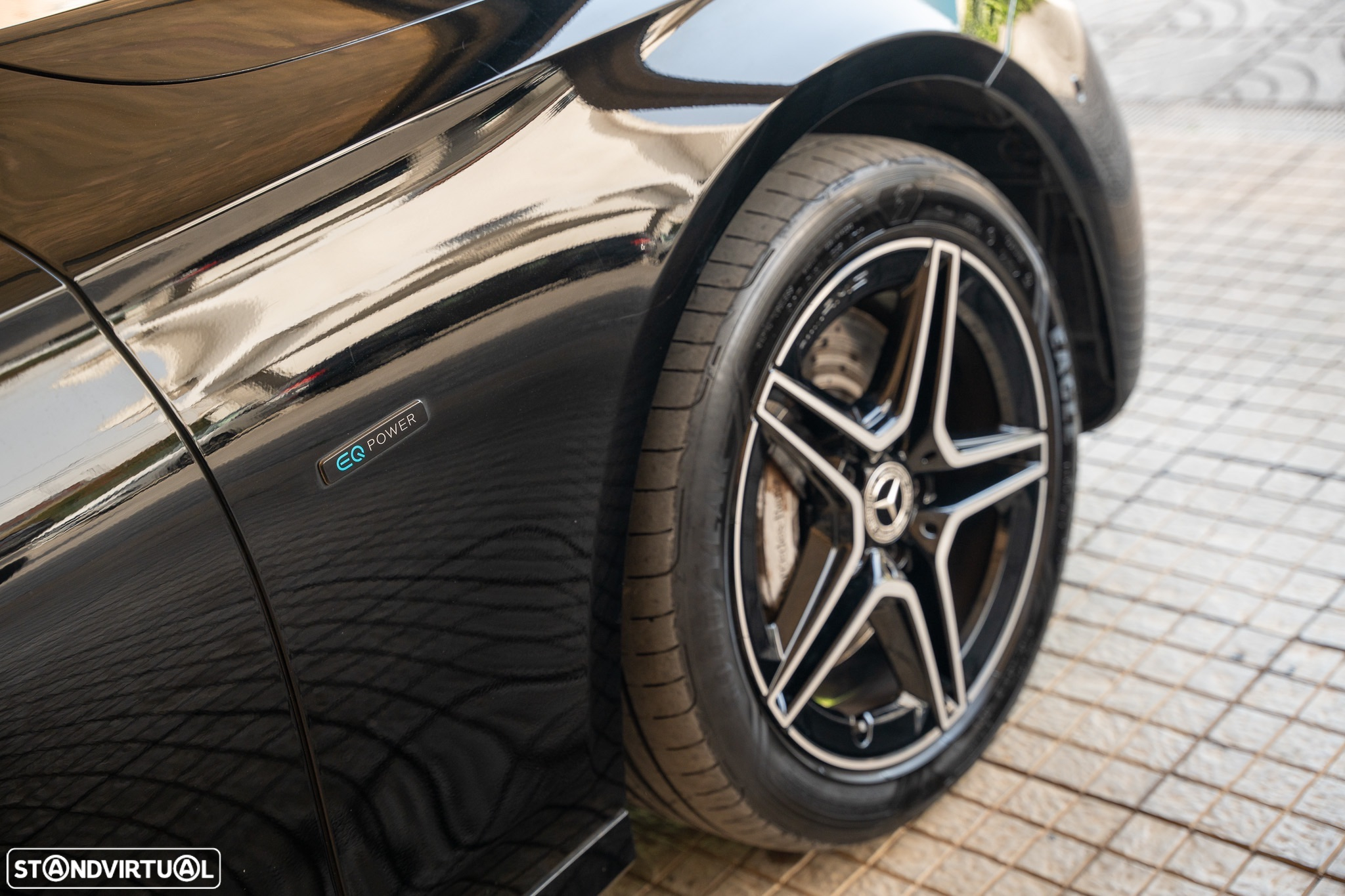 Mercedes-Benz E 300 de AMG Line 4Matic - 40