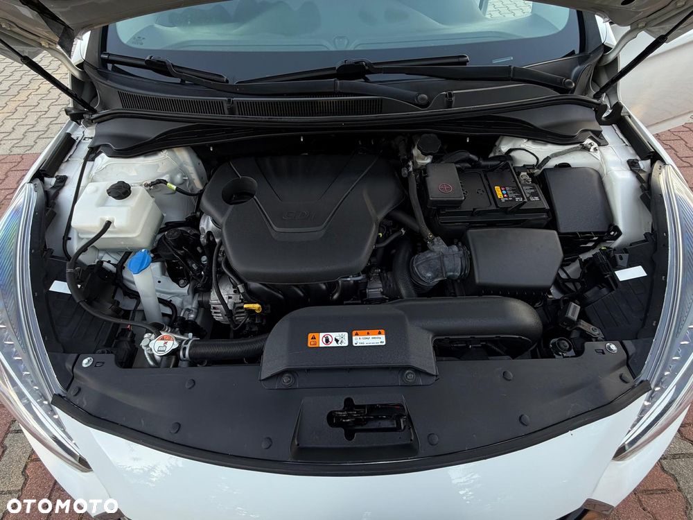 Hyundai i40 Kombi 1.6 Trend - 36
