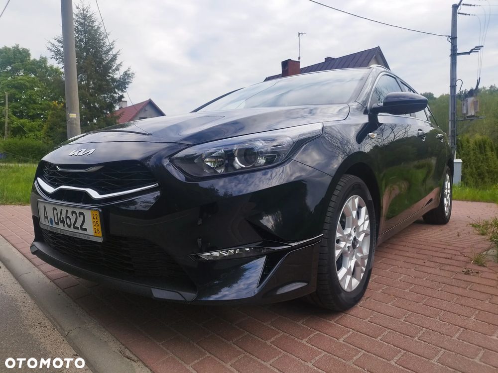 Kia Ceed - 11