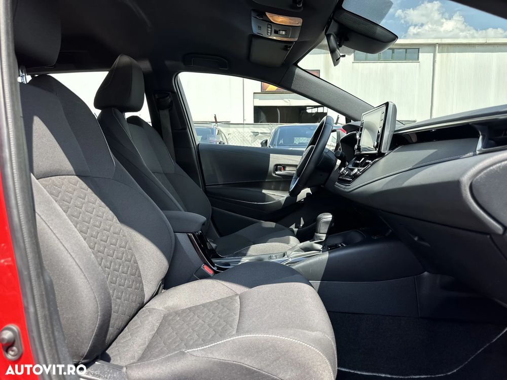 Toyota Corolla - 8