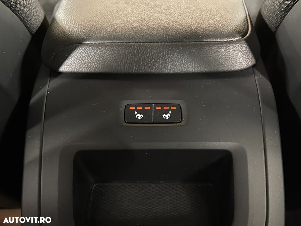 Volvo S60 B4 MHEV AT Plus Dark - 20
