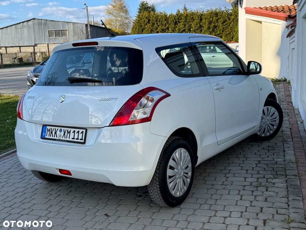 Suzuki Swift - 9