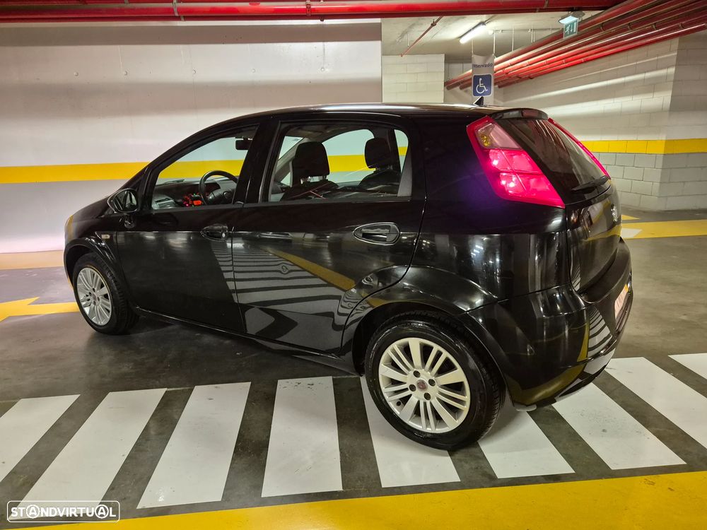 Fiat Grande Punto 1.3 M-Jet Dynamic - 11
