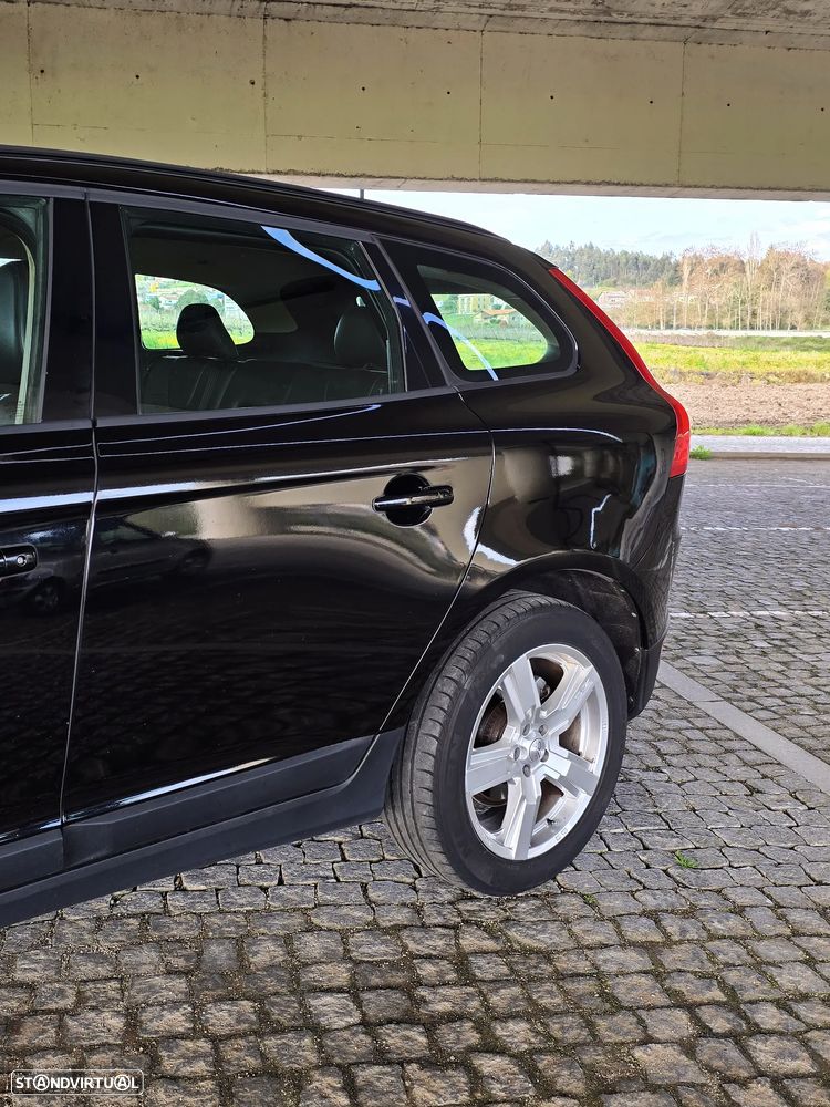 Volvo XC 60 2.4D AWD Aut. Summum - 20