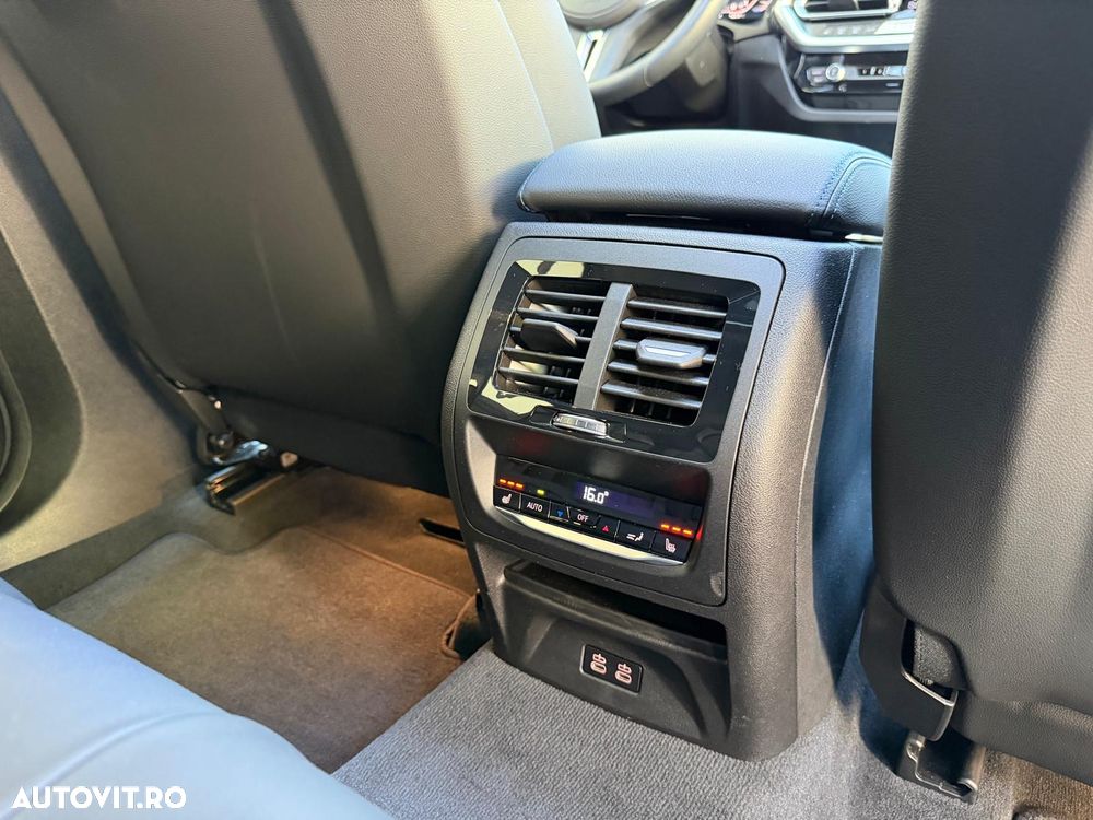 BMW X4 M M40i AT MHEV - 15