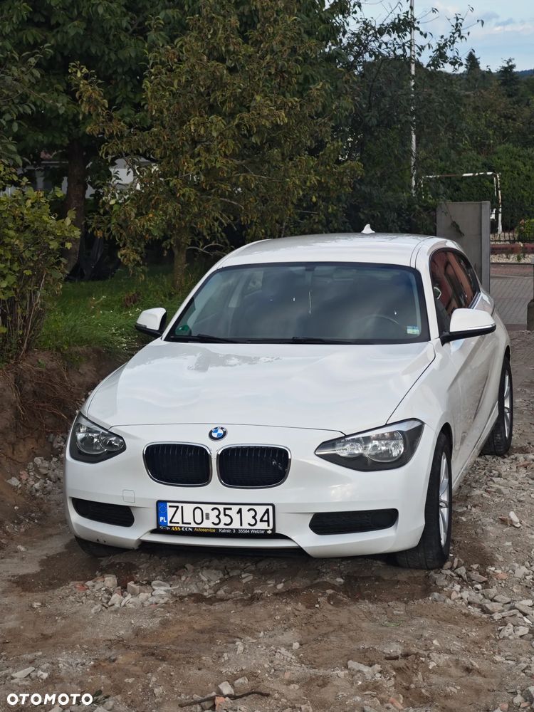 BMW Seria 1 114i - 3