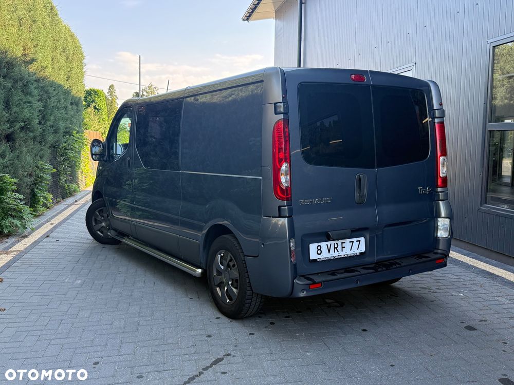 Renault Trafic - 10