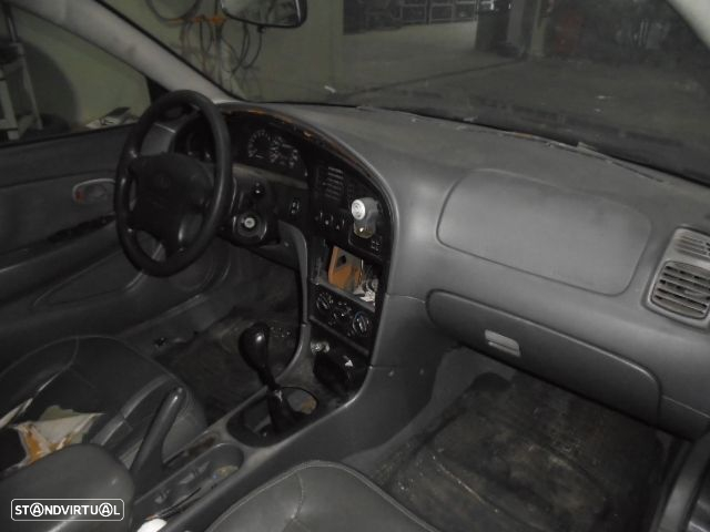 Carro MOT:  BF KIA SHUMA 2001 1.5I 90CV 5P PRETO GASOLINA - 8