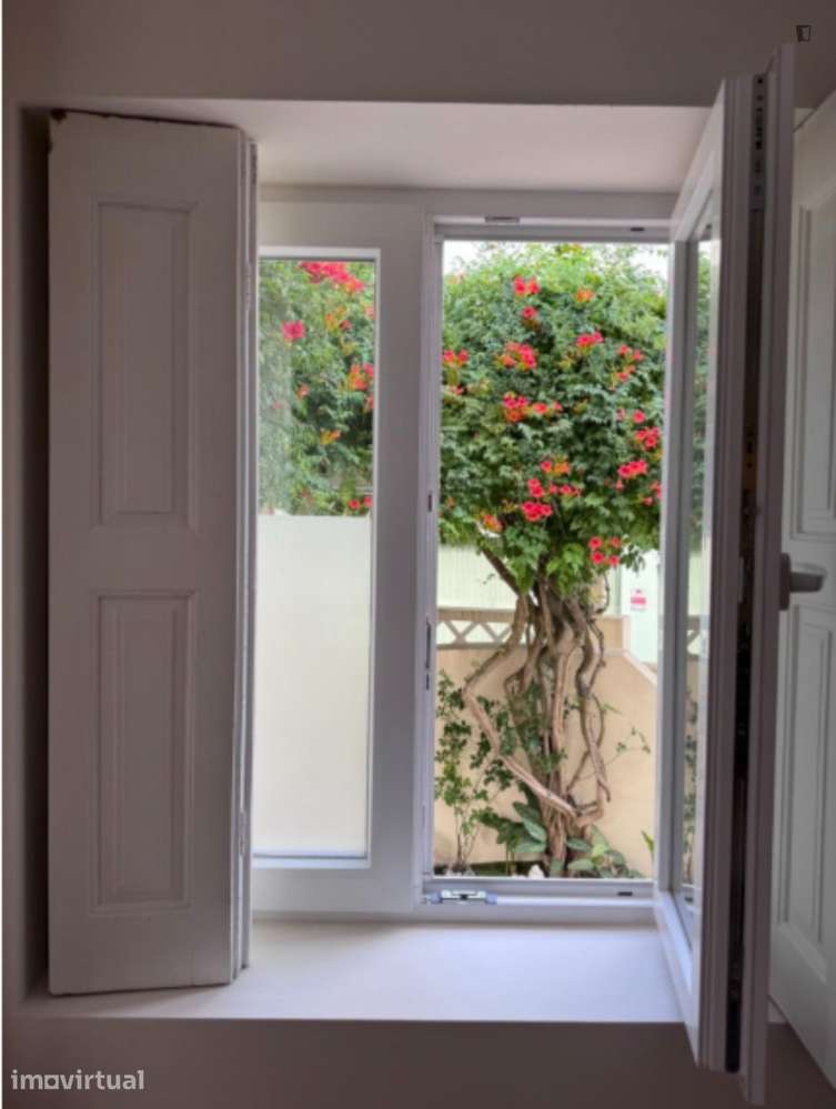 Quarto - localizado em Paranhos Porto - Grande imagem: 5/18