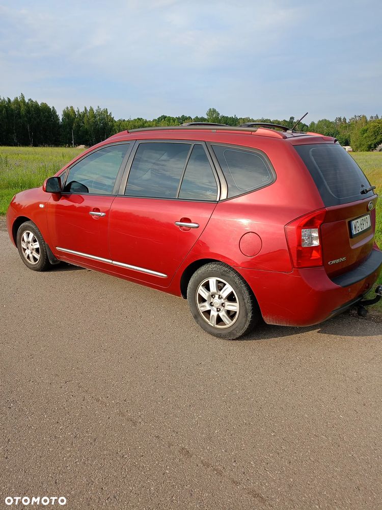 Kia Carens 2.0 EX - 2