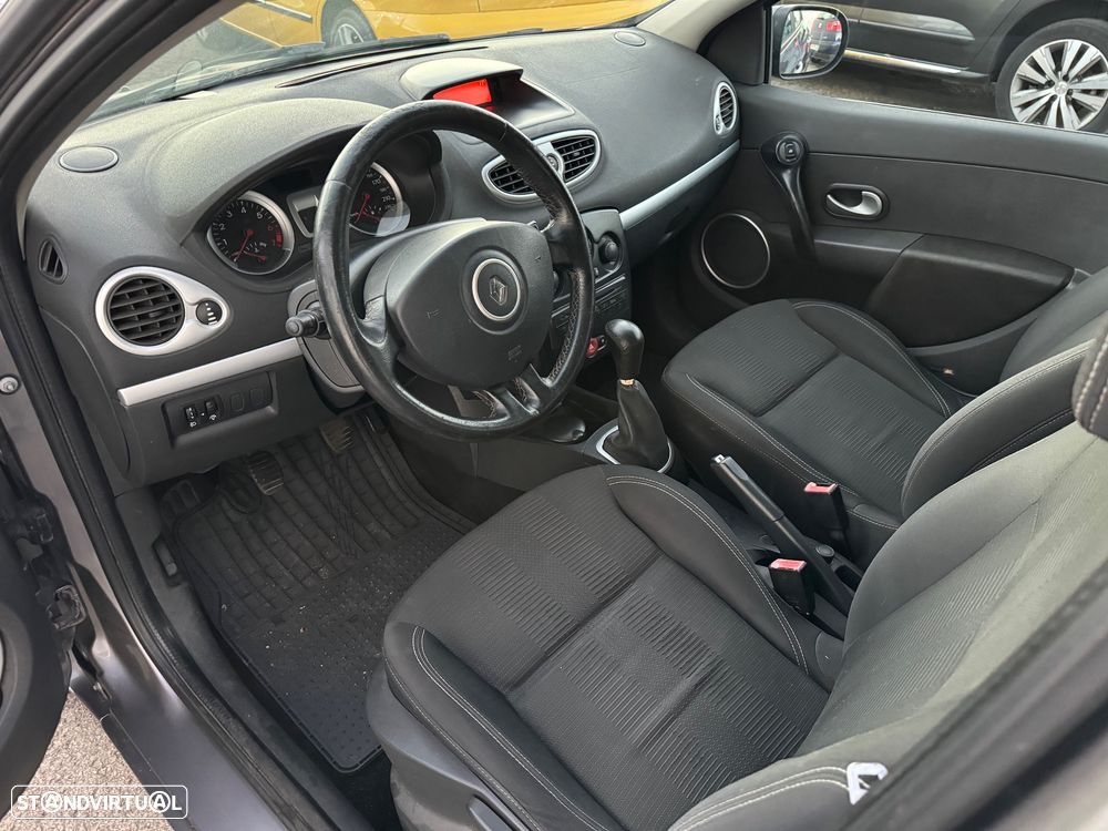 Renault Clio Break 1.2 16V Dynamique - 10