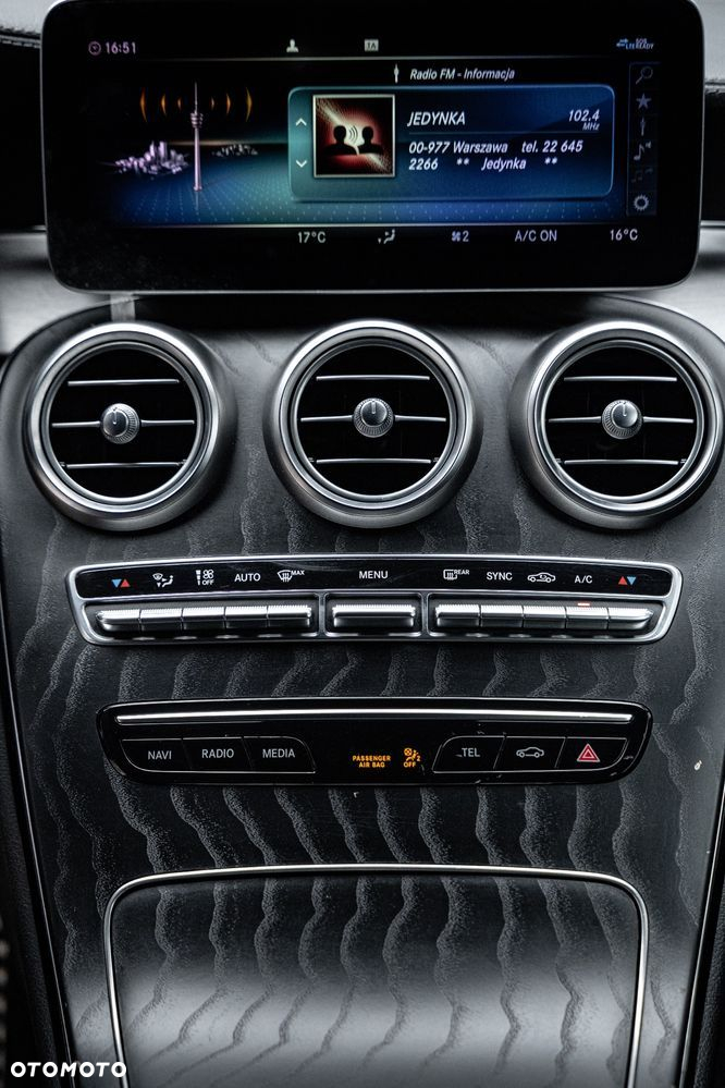 Mercedes-Benz Klasa C 200 4MATIC 9G-TRONIC - 29