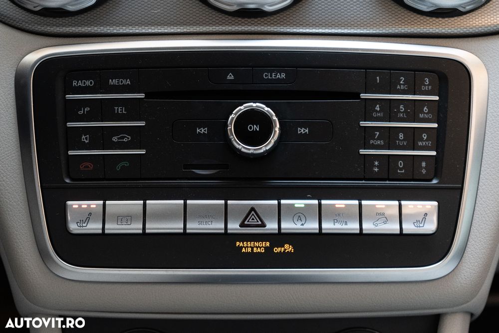 Mercedes-Benz GLA 220 4MATIC - 14